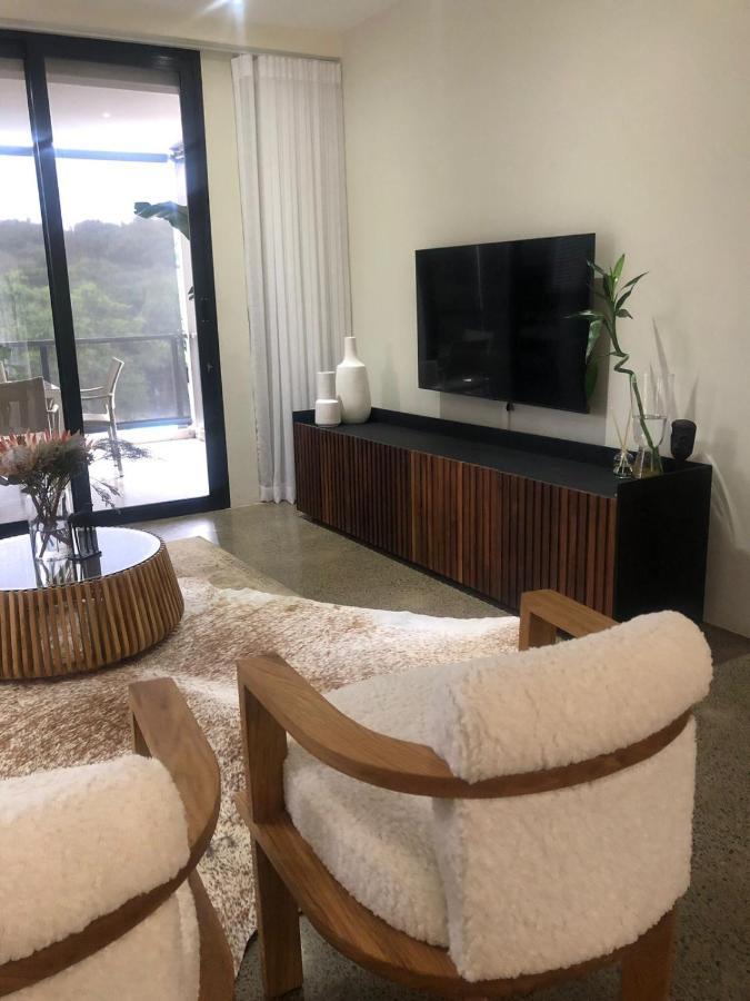 Apartments On The Eighteenth At Prince'S Grant Golf Estate Blythedale Beach Esterno foto