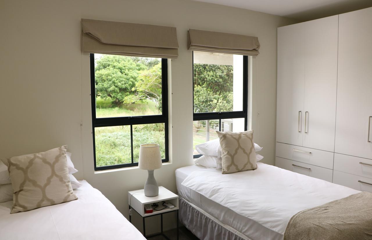 Apartments On The Eighteenth At Prince'S Grant Golf Estate Blythedale Beach Esterno foto