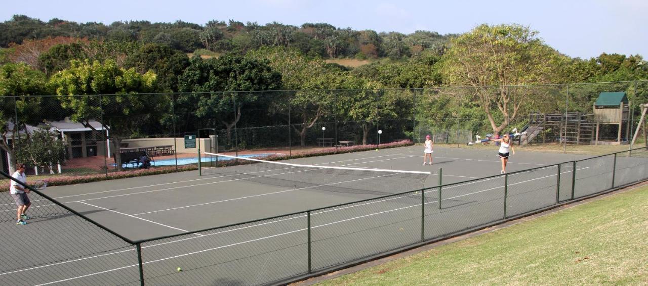 Apartments On The Eighteenth At Prince'S Grant Golf Estate Blythedale Beach Esterno foto