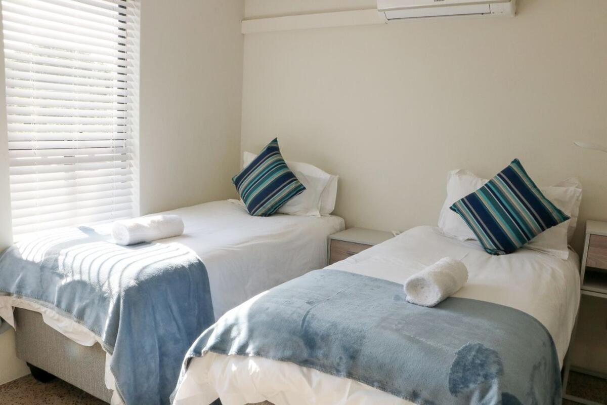 Apartments On The Eighteenth At Prince'S Grant Golf Estate Blythedale Beach Esterno foto