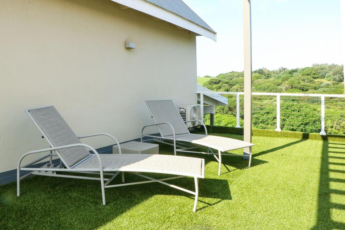 Apartments On The Eighteenth At Prince'S Grant Golf Estate Blythedale Beach Esterno foto